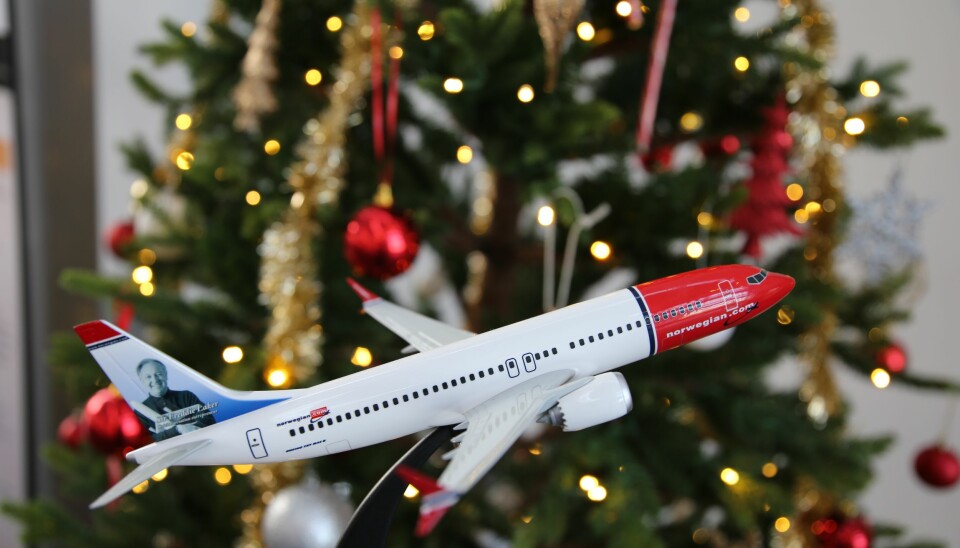 Mange bruker bonuspoeng fra flyreiser i jobben til private flyreiser, typisk i forbindelse med juleferien. Foto: Norwegian